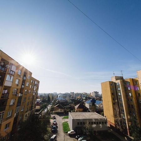 2 Найкраще Розташування В Місті Нова Квартира В Центрі Ужгород Экстерьер фото